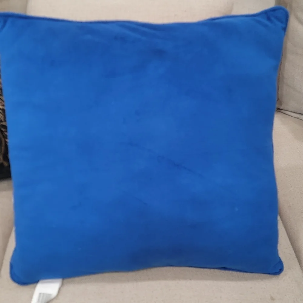 Marvel Sequin Flip Pillow Avengers Iron Man Captain America Blue/Silver/Red/Gold